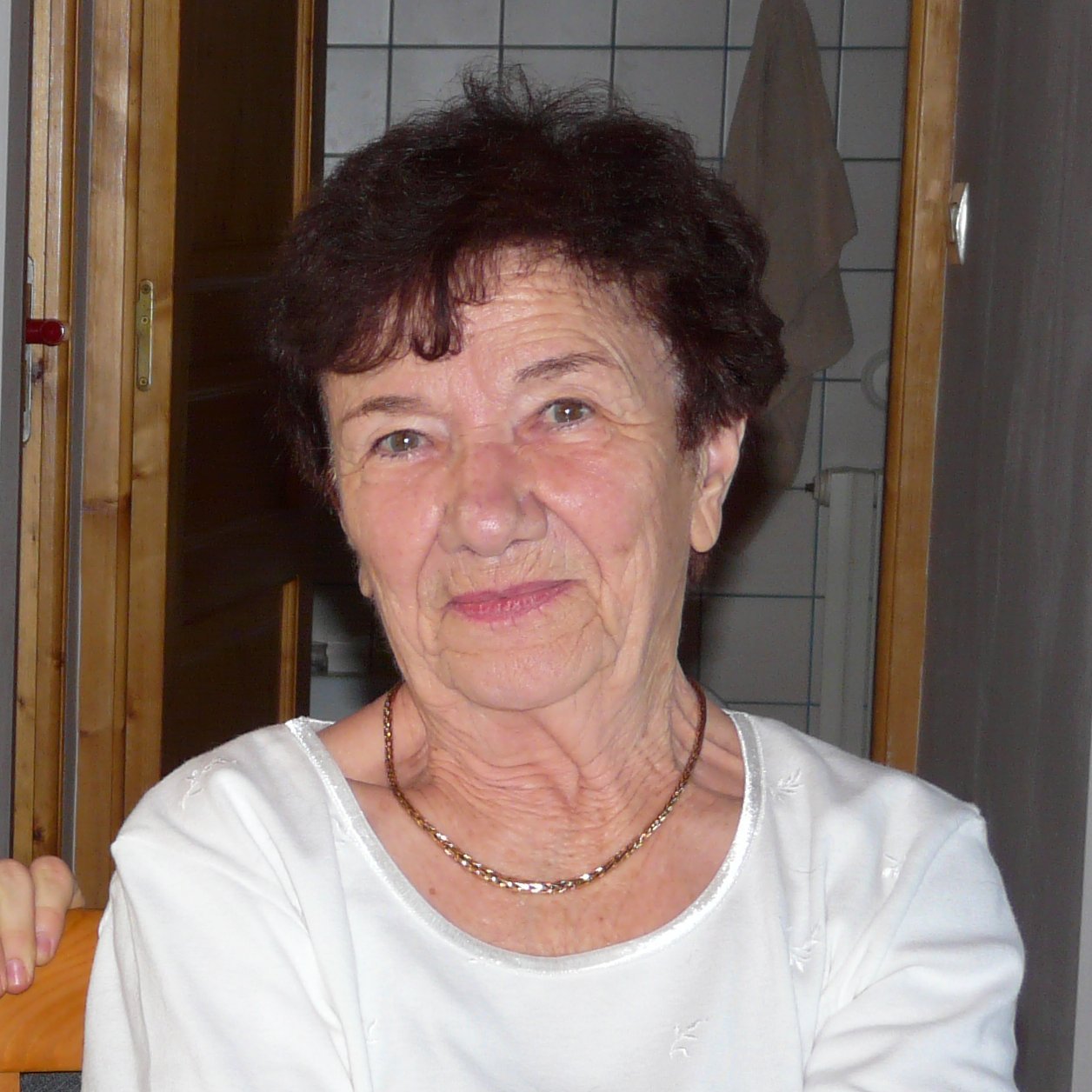 Mme LACAMBRE